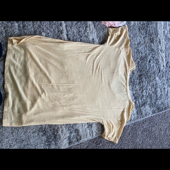 Yellow American Eagle shirt - Picture 2 of 4